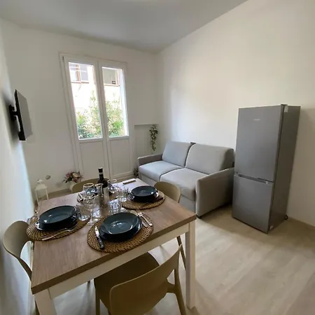 Station's Nest - Fiera - Free Parking *