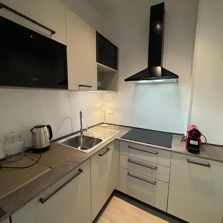 Station's Nest - Fiera - Free Parking * Bolonia