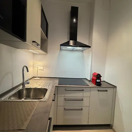 Station's Nest - Fiera - Free Parking Bologna