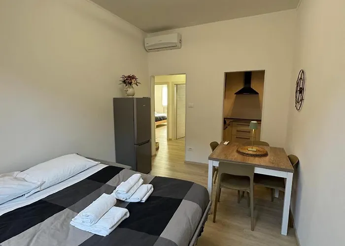 Station's Nest - Fiera - Free Parking * Boloňa