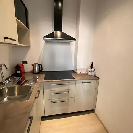 Appartement Station's Nest - Fiera - Free Parking