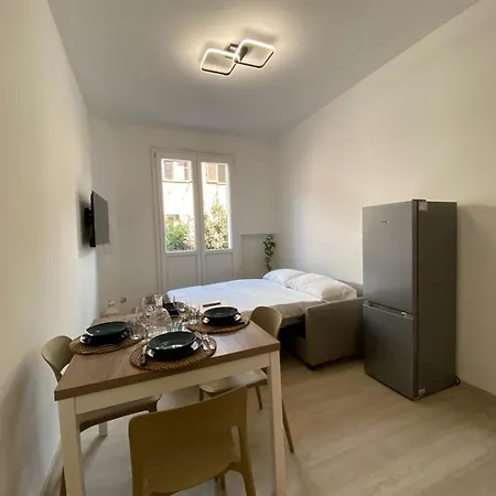 Appartement Station's Nest - Fiera - Free Parking